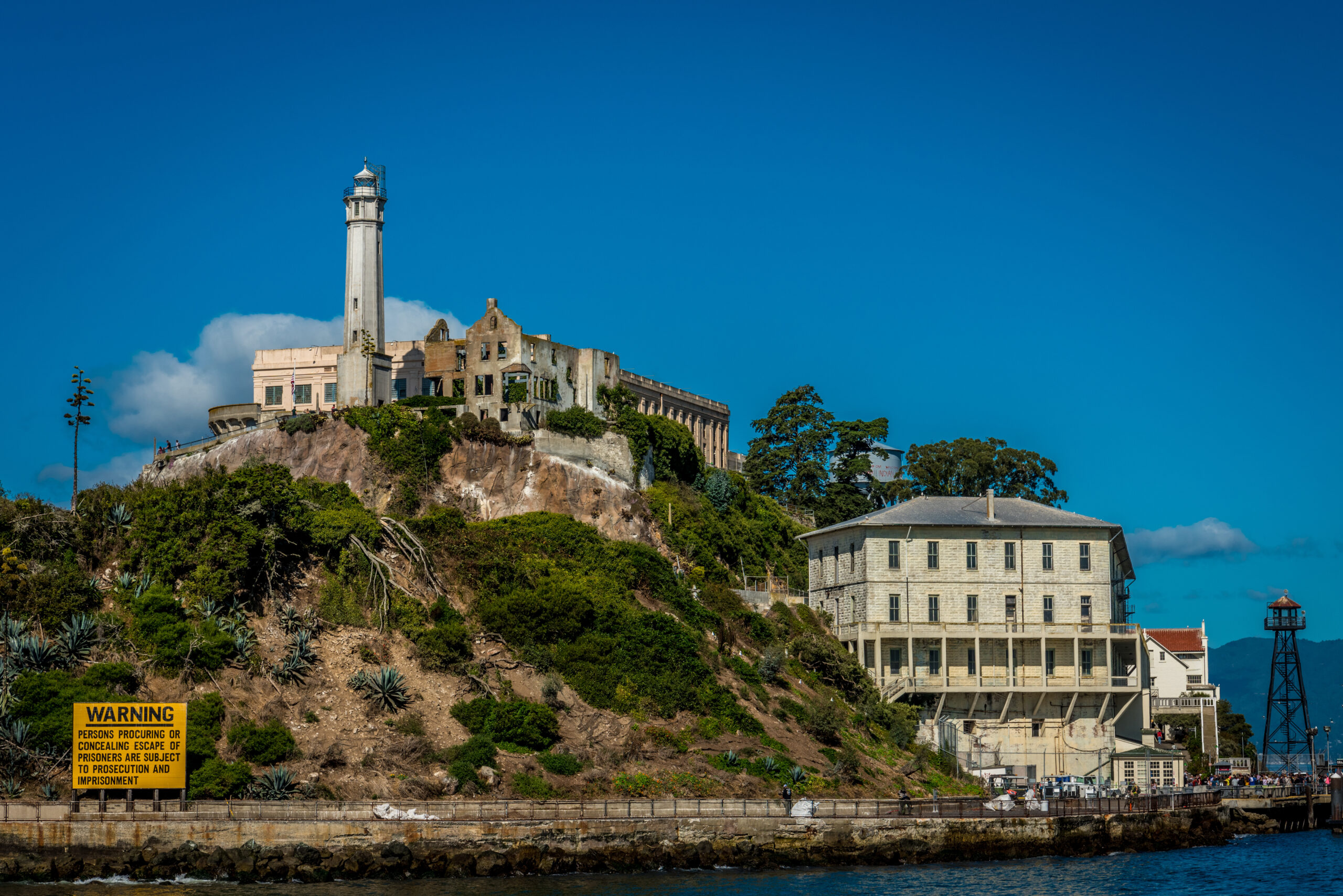 A beautiful scene of a building in Alcatraz Island, USA with a blue sky